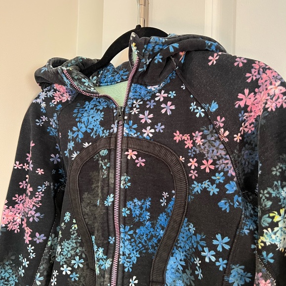 Lululemon scuba - Picture 3 of 4